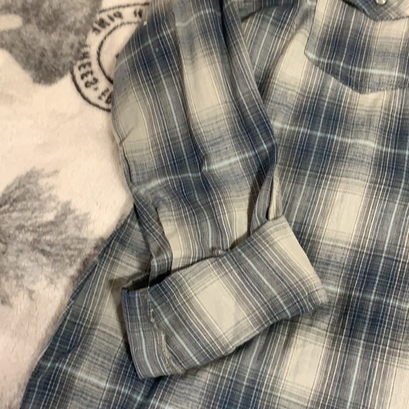 Blue Lightweight Women’s Plaid Shirt - Picture 4 of 6